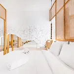 Anome Mykonos Experience * オルノス