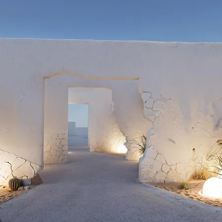 Anome Mykonos * אורנוס